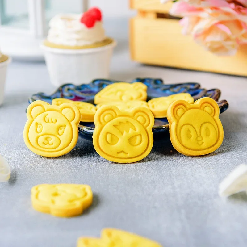 Pemotong Kue Animal Crossing,  - Kitchen Baking ulasan dan harga